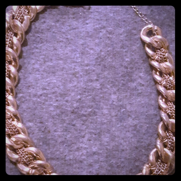 Necklace - Picture 1 of 1